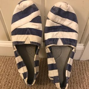 Stripes TOMS size 8 shoes